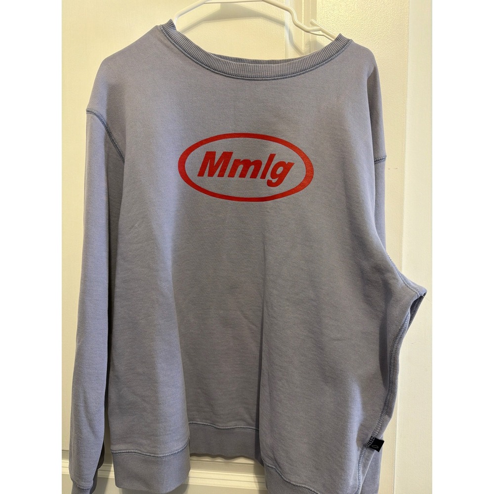 Mmlg Crewneck‎ Sweatshirt Lavender Oval Logo Medium Pullover Casual Comfort